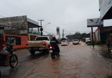 Imperatriz tem madrugada chuvosa após dias de estiagem