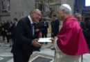 Alckmin entrega ao Papa convite para visitar o Brasil durante a COP30